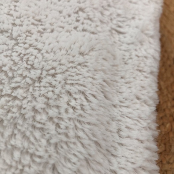 THROW BLANKET | Super-Soft Red Green Plaid Blanket, 58”x48” - Picture 4 of 5